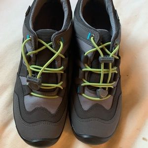 NWOT Boys Keen Hikeport Shoes NWOB